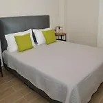 Апартаменти Sandika *