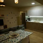 Sandika Апартаменти *