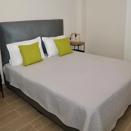 Apartment Sandika *