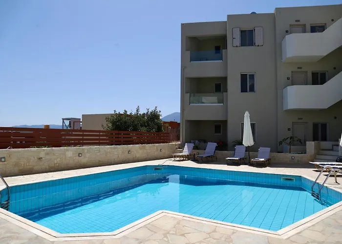 Апартаменти Sandika *