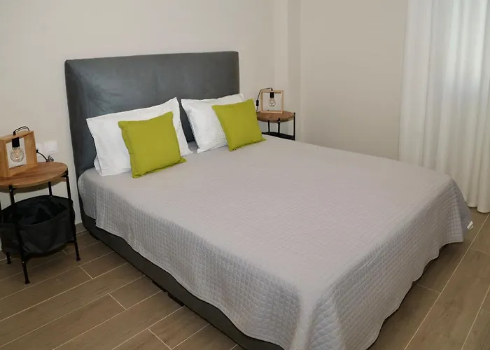 Апартаменти Sandika *